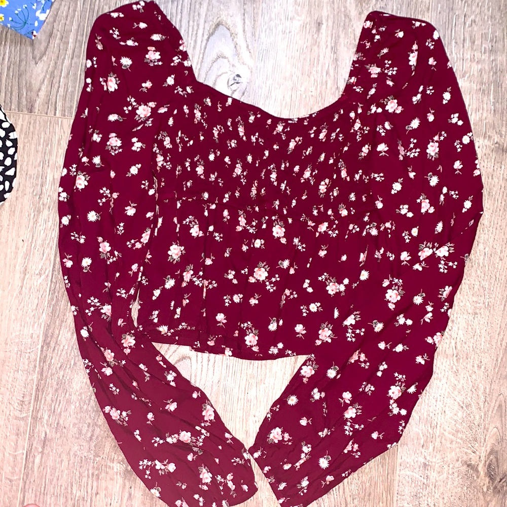 Red flower top!